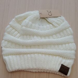 C.C Women's Cream Knit Beanie